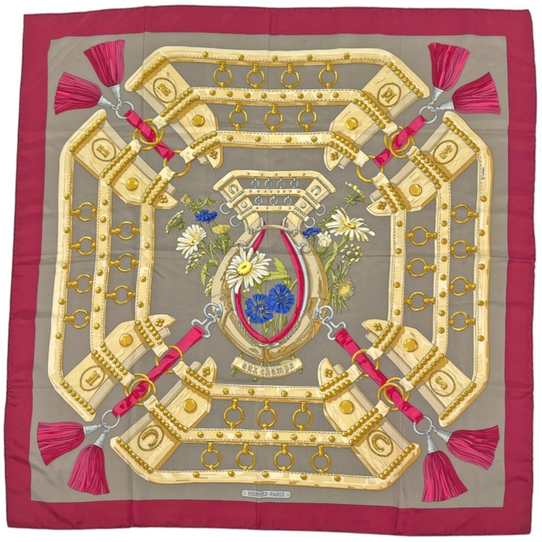 Hermes HERMES Carre 90 Aux Champs Scarf Muffler Field Flower Tassel Silk Women's: --- Catalog ---Category: SizeSize (LxW): 90cm x 89.5cm / 35.43'' x 35.23''Category: DesignType: ScarfGender: WomenMaterial: Silk Category: GeneralBrand: Hermes--- Item List ---Section: ConditionRankin