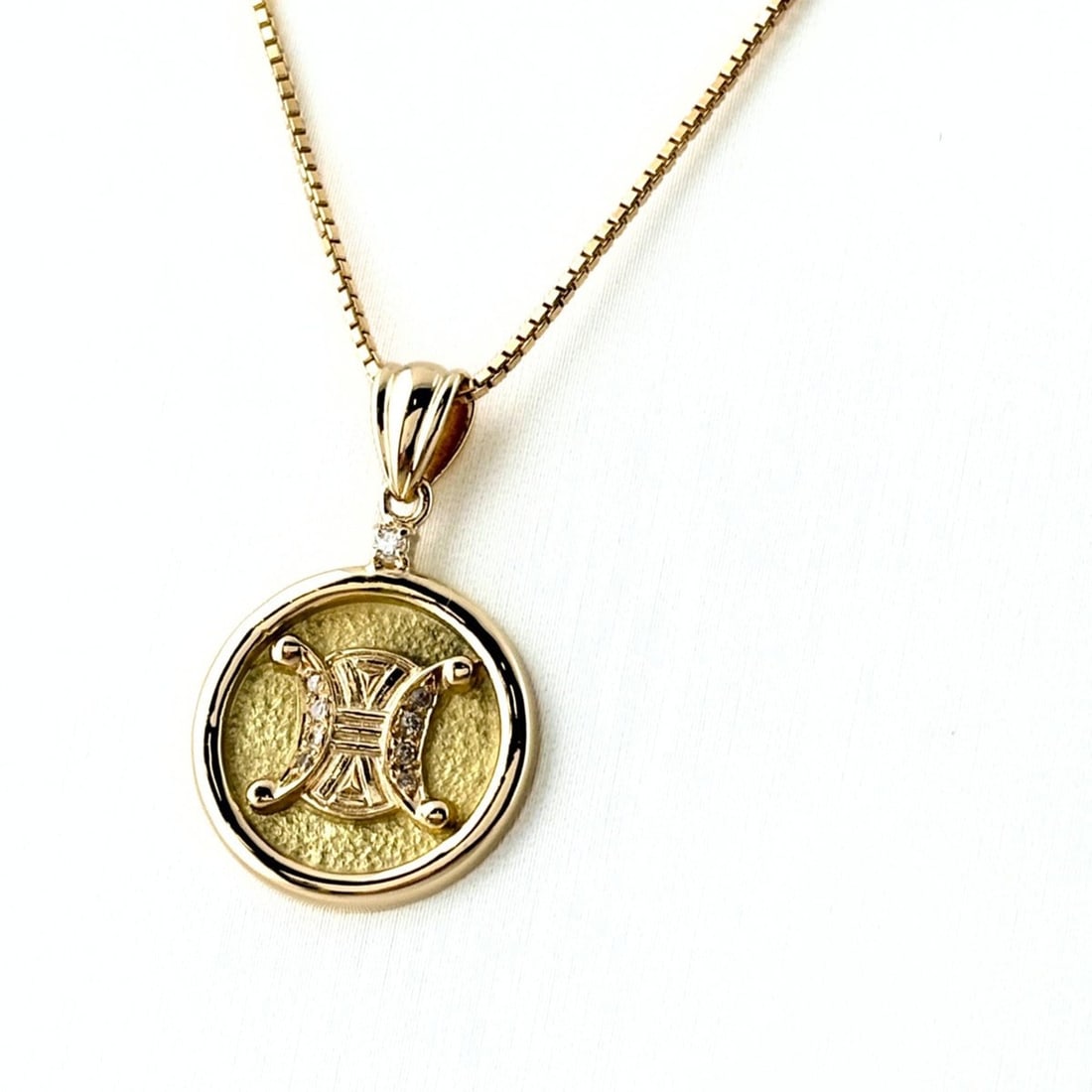Celine CELINE Yellow Gold Pendant Necklace with Small Diamonds (750) - Women's (1 of 14)