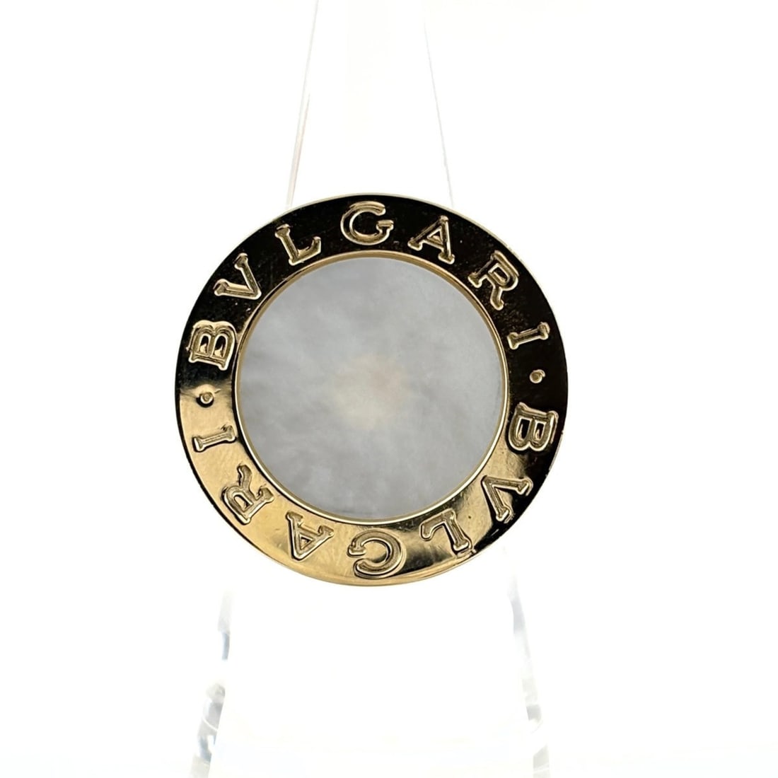 BVLGARI Bulgari YG Yellow Gold Ring with Shell Inlay 750 - Women's: --- Catalog ---Category: SizeJP Size: 11US Size: 6Category: DesignType: Band ringStone: ShellGender: WomenMaterial: Yellow gold (18K)Category: GeneralBrand: Bvlgari--- Item List ---Section: ConditionR