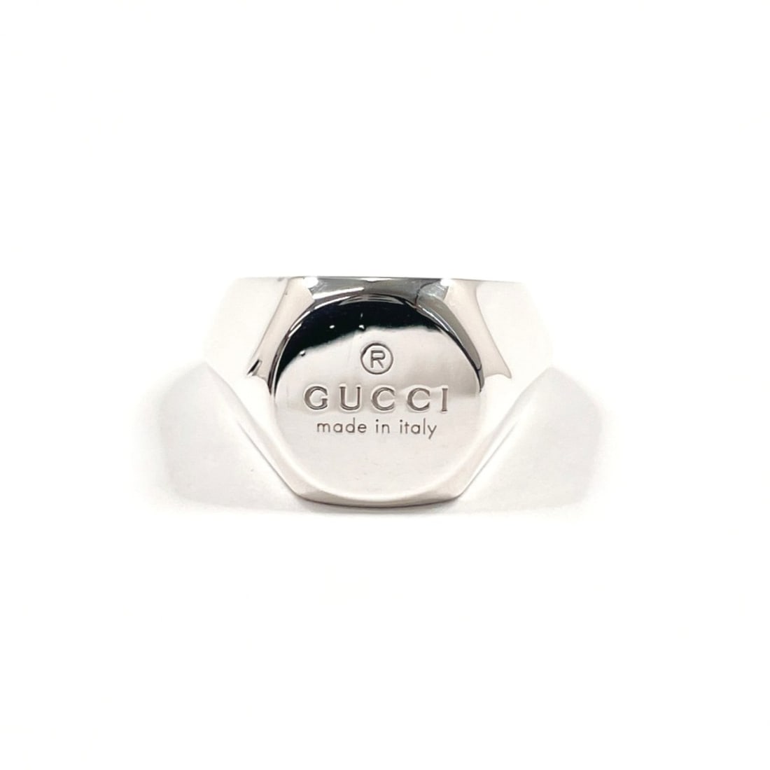 GUCCI Hexagon Signet Ring, Sterling Silver 925, Size 18, Men's: --- Catalog ---Category: SizeJP Size: 18US Size: 9Category: DesignType: Band ringColor: SilverGender: MenMaterial: Silver 925Category: GeneralBrand: GucciCountry of Origin: Italy--- Item List ---Secti