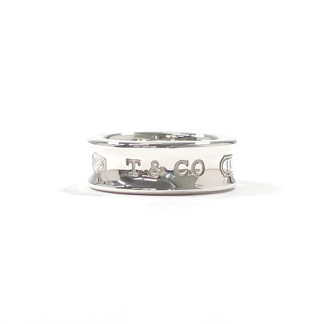 TIFFANY&Co. Tiffany 1837 Medium Ring, Sterling Silver 925, Size 10, Silver, Women's: --- Catalog ---Category: SizeJP Size: 10US Size: 5.5Category: DesignType: Band ringColor: SilverGender: WomenMaterial: Silver 925Category: GeneralBrand: Tiffany--- Item List ---Section: ConditionRanki