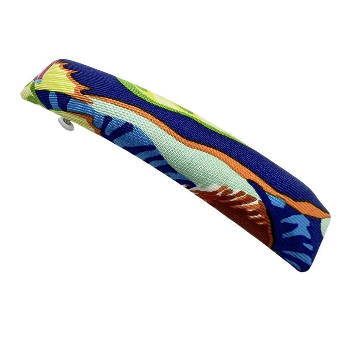 HERMES Eclipse Barrette, Metal, Silk, Blue, Women's Hair Accessory, Airclip: --- Catalog ---Category: SizeSize (LxW): 8.5cm x 1.5cm / 3.34'' x 0.59''Category: DesignType: BarretteColor: Multi-colorGender: WomenMaterial: Metal, SilkCategory: GeneralBrand: Hermes--- Item List