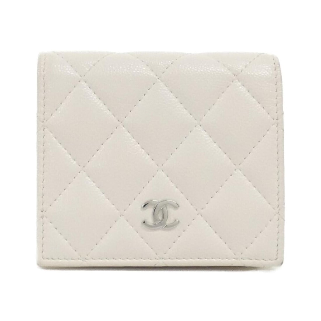 Chanel Timeless Classic Line AP3178 Wallet: --- Catalog ---Category: SizeSize (HxWxD): 9cm x 10cm x 3cm / 3.54'' x 3.93'' x 1.18''Category: DesignType: Long wallet (bi-fold)Color: WhiteGender: WomenMaterial: Grained Calfskin Category: