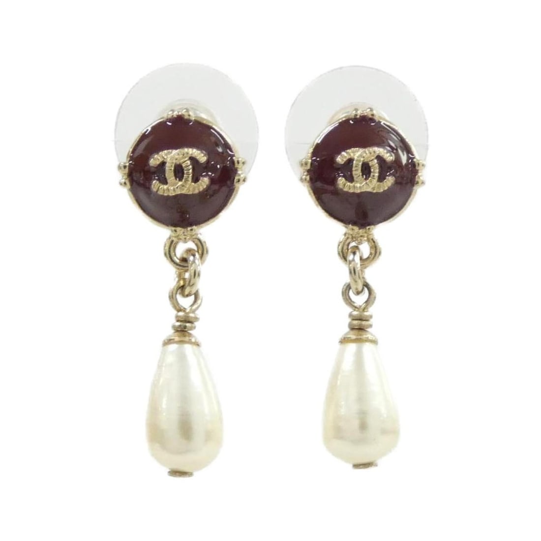 Chanel earrings: --- Catalog ---Category: SizeSize (HxWxD): 28.00mm x 10.00mm / 1.10'' x 0.39''Category: DesignType: Drop earringsColor: Bordeaux, Gold, WhiteStone: Artificial pearlGender: WomenCategory: