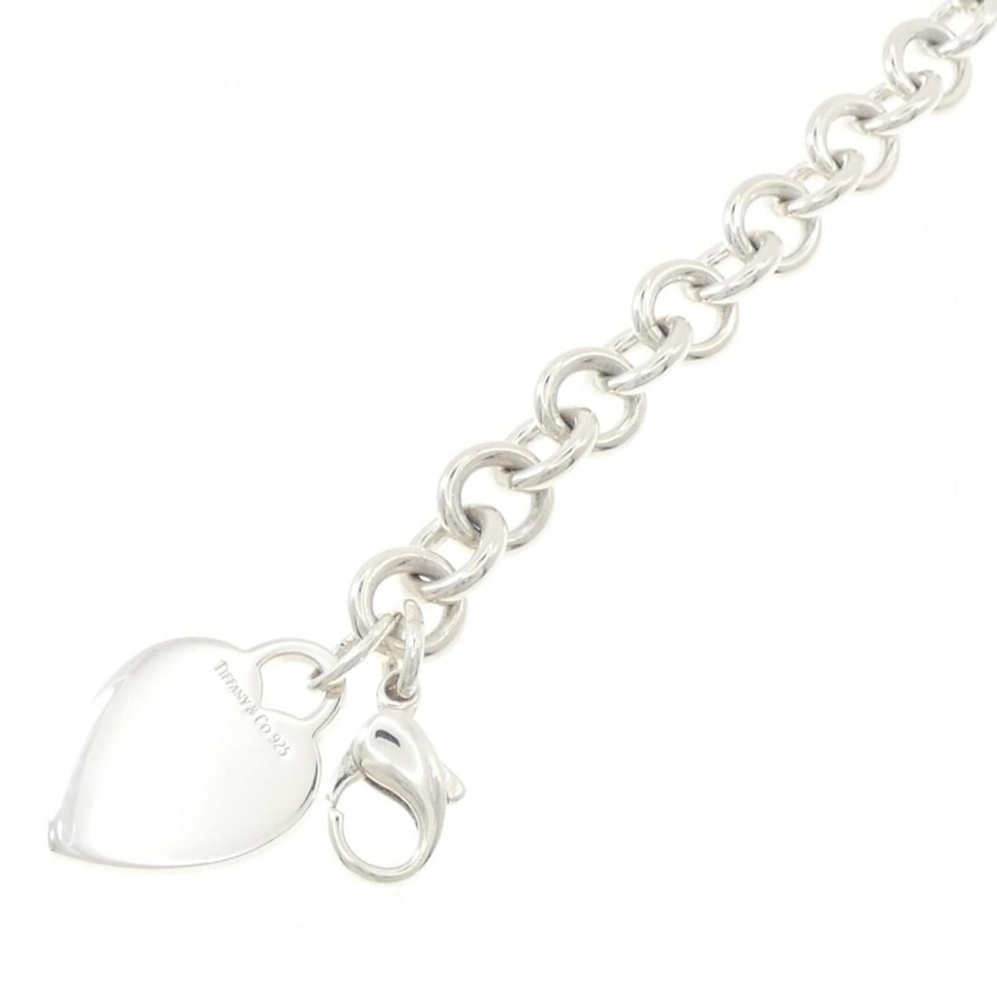 Tiffany Heart Tag Bracelet: --- Catalog ---Category: SizeLength: 19cm / 7.48''Category: DesignType: Charm braceletGender: WomenMaterial: Silver 925Category: GeneralBrand: Tiffany--- Item List ---Section: ConditionRanking: Rank S