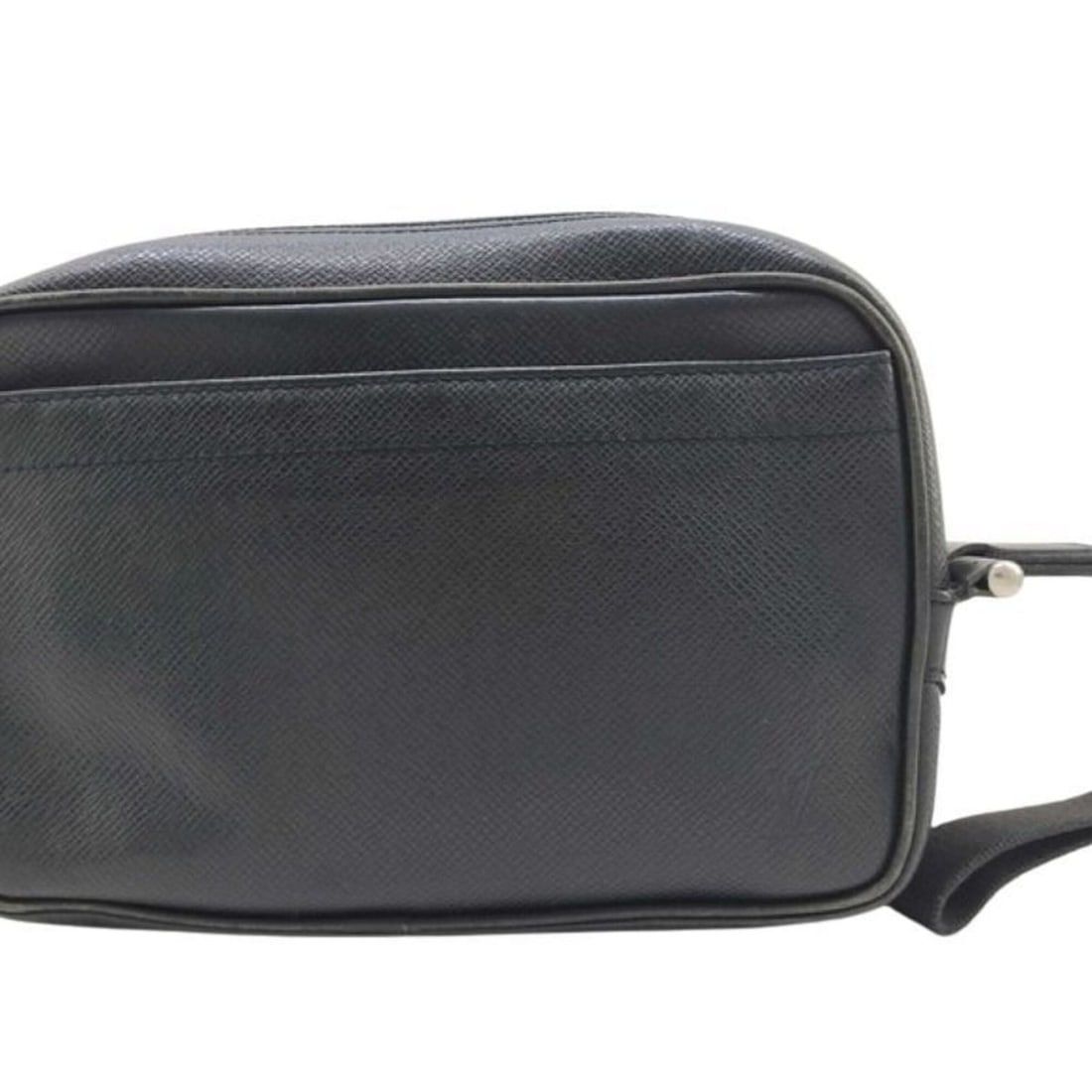 LOUIS VUITTON Second Bag Kalga M30812 Ardoise Taiga Men's: --- Catalog ---Category: SizeSize (HxWxD): 14.5cm x 21.5cm x 7cm / 5.7'' x 8.46'' x 2.75''Category: DesignType: HandbagColor: Ardoise, BlackGender: MenClosure: ZipperMaterial: Taiga leather Category: