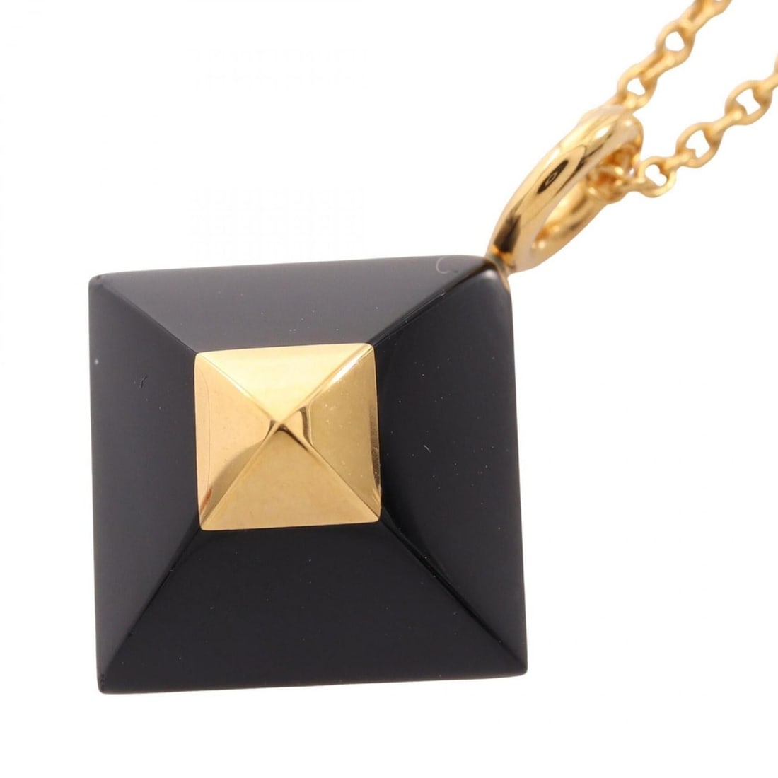 Hermes Medor Cupid Necklace Jewelry GP (Gold Plated) Women's Black/Gold Tone: --- Catalog ---Category: SizePendant Size: 22mm x 17mm / 0.86'' x 0.66''Neck Circumference: 38 cm - 42 cm / 14.96'' - 16.53''Category: DesignColor: Black, GoldGender: WomenMaterial: Gold platingNeckla
