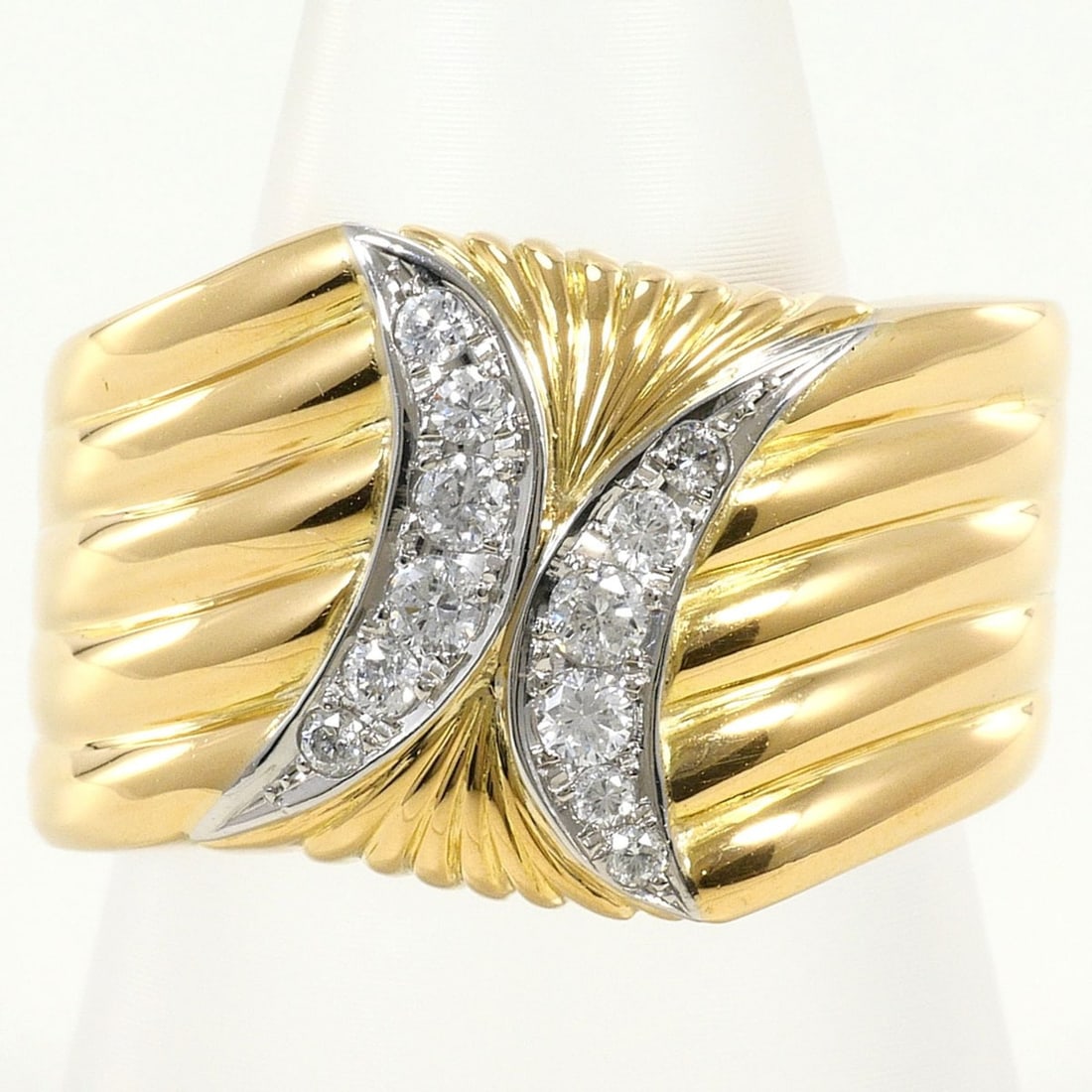 PT900 Platinum 18K Yellow Gold Ring, 1 Diamond 0.24ct, Total Weight 16.0g, Jewelry: --- Catalog ---Category: SizeWidth: 15mm / 0.59''Weight: 16g / 0.56oz.JP Size: 14US Size: 7Category: DesignType: Band ringColor: Platinum, Yellow goldStone: DiamondGender: Women,MenMaterial: Platinum 