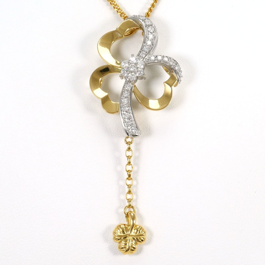 PT900 Platinum 18K Yellow Gold Necklace with 0.55 ct Diamond, Total Weight 15.1g, 41cm Length,: --- Catalog ---Category: SizeWeight: 15.1g / 0.53oz.Pendant Size: 63mm x 23mm / 2.48'' x 0.9''Neck Circumference: 41 cm / 16.14''Category: DesignColor: Platinum, Yellow goldMetal: Gold, PlatinumStone: