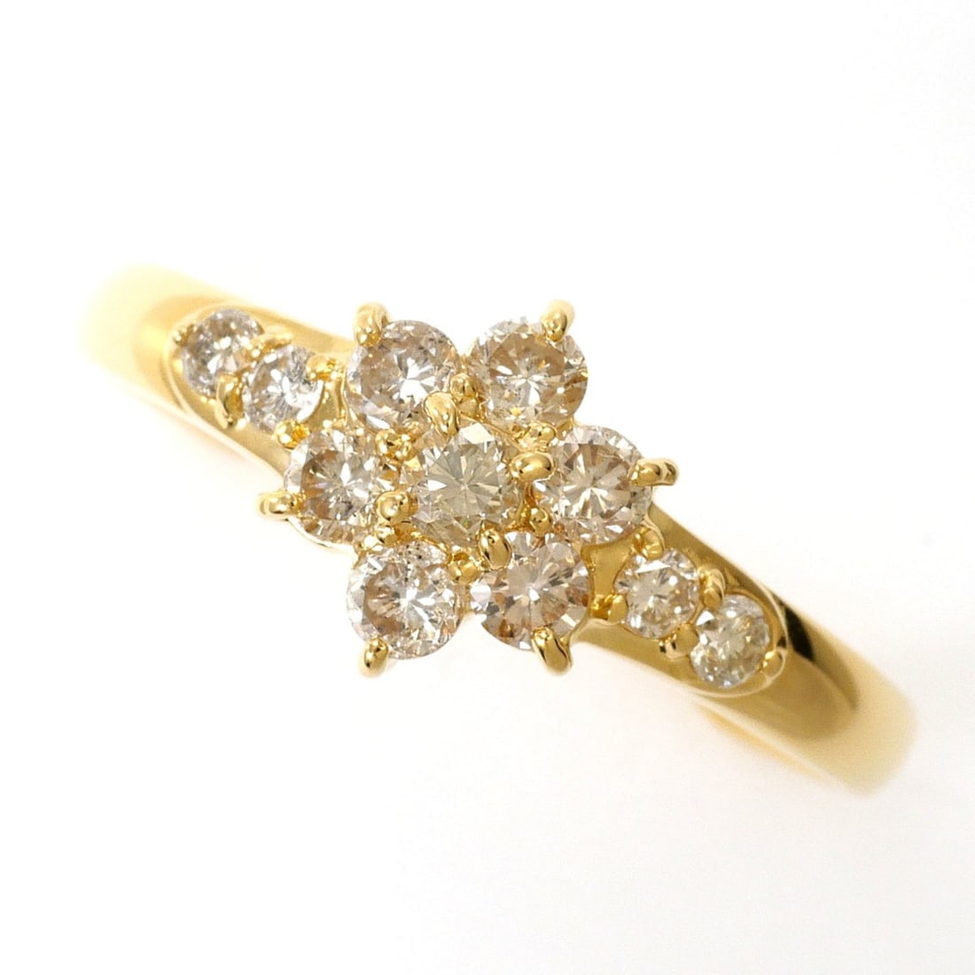 18K (18-karat) Yellow Gold Ring with 0.50ct Diamond, Total Weight 2.1g, Jewelry: --- Catalog ---Category: SizeWidth: 8mm / 0.31''Weight: 2.1g / 0.07oz.JP Size: 13.5US Size: 6.5Category: DesignType: Band ringColor: Yellow goldMetal: GoldStone: DiamondGender: WomenMaterial: Yellow g