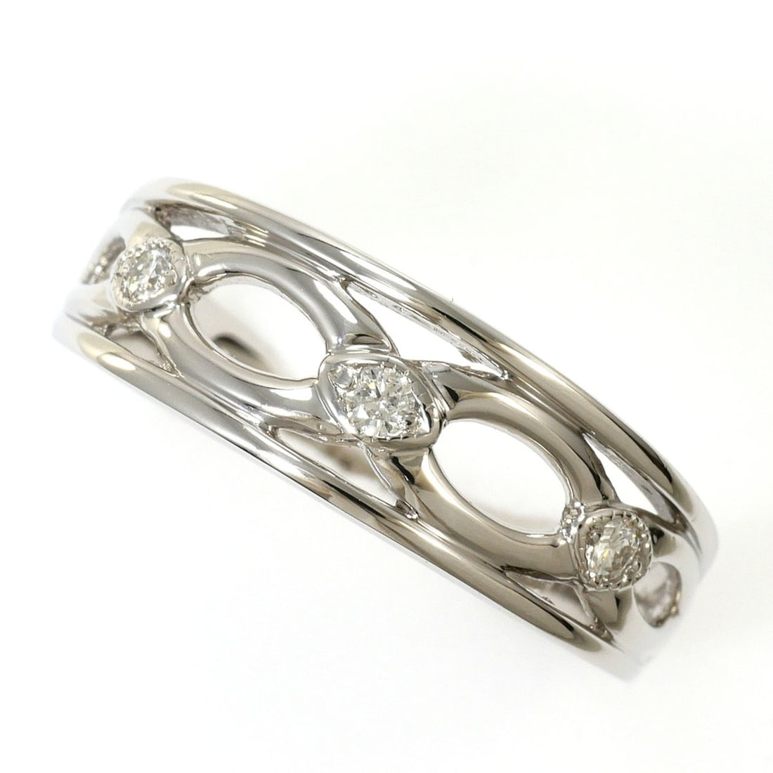 PT900 Platinum Ring, 1 Diamond (0.10ct), Total Weight 5.6g, Jewelry: --- Catalog ---Category: SizeWidth: 7mm / 0.28''Weight: 5.6g / 0.19oz.JP Size: 15US Size: 7.5Category: DesignType: Band ringColor: PlatinumMetal: PlatinumStone: DiamondGender: WomenMaterial: Platinum 