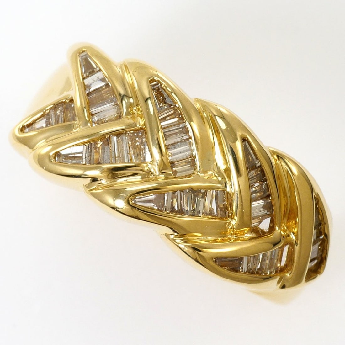 18K (18-karat) Yellow Gold Ring with 0.70ct Brown Diamond, Card Included, Total Weight 6.1g, Jewelry: --- Catalog ---Category: SizeWidth: 9mm / 0.35''Weight: 6.1g / 0.21oz.JP Size: 11.5US Size: 6Category: DesignType: Band ringColor: Brown, Yellow goldMetal: GoldStone: DiamondGender: WomenMaterial: Yel