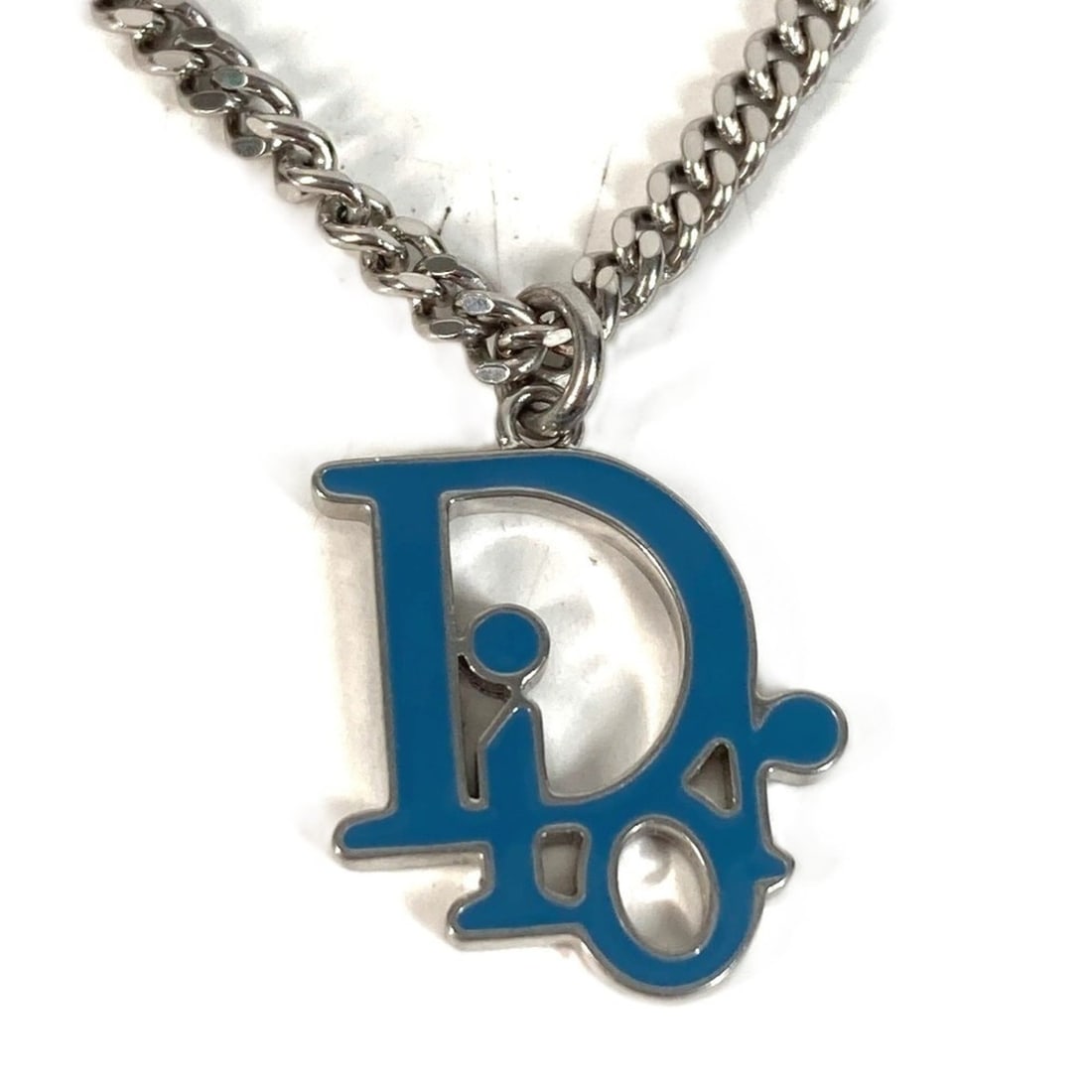 Christian Dior Dior CD logo accessory jewelry chain necklace metal for men and women silver: --- Catalog ---Category: SizeNeck Circumference: 52.5 cm / 20.66''Category: DesignColor: BlueGender: Men,WomenMaterial: MetalNecklace Type: NecklaceCategory: GeneralBrand: Christian Dior--- Item List 