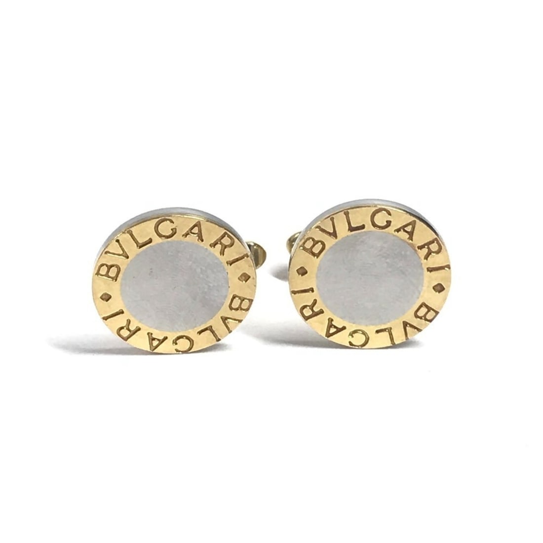 BVLGARI 18K Gold Cufflinks - Bulgari Logo Accessory Jewelry Stainless Steel Men's: --- Catalog ---Category: DesignType: CufflinksColor: GoldGender: MenMaterial: AlloyCategory: GeneralBrand: Bvlgari--- Item List ---Section: ConditionRanking: Rank AB Used - Traces of usage, scratches 
