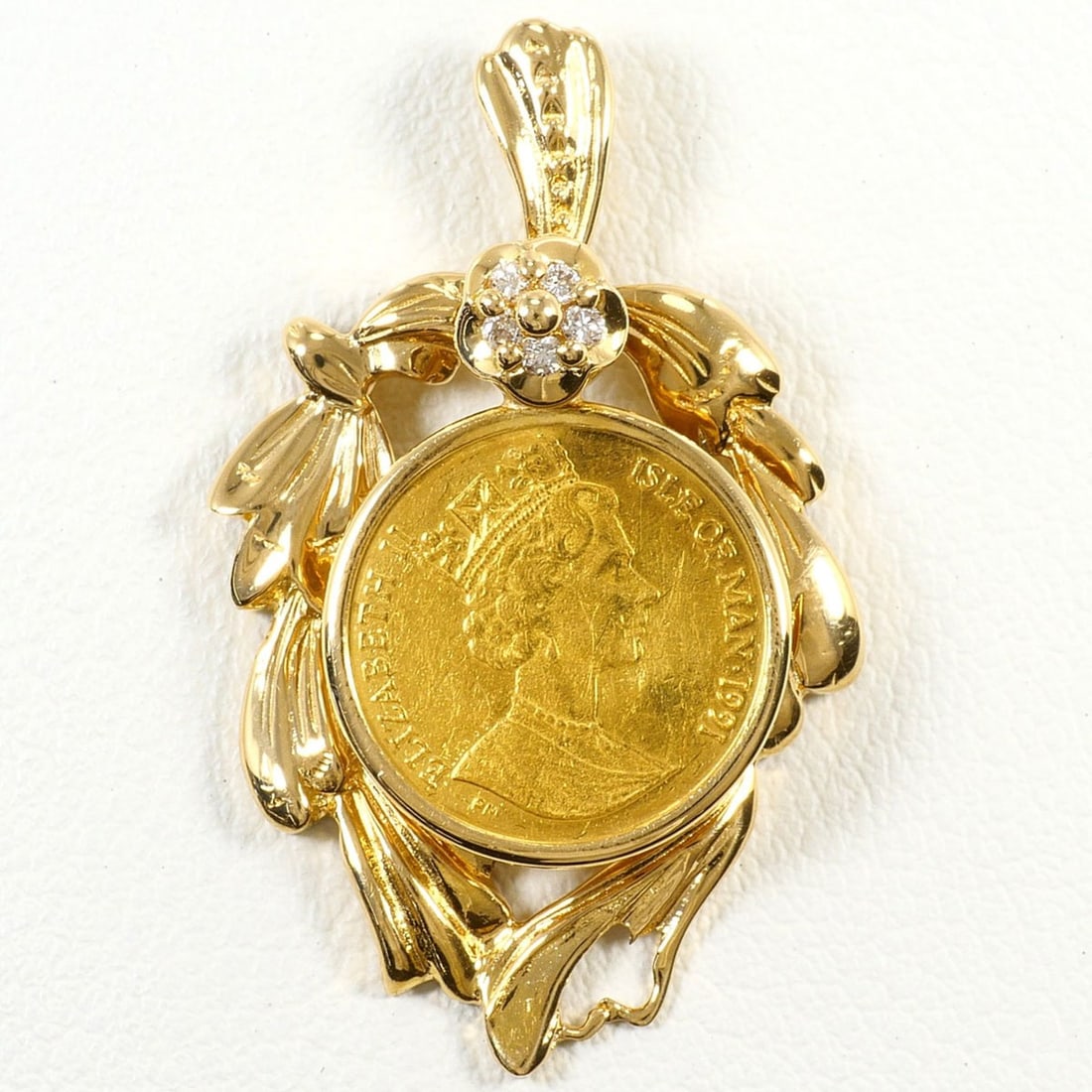 K24 24K YG Yellow Gold 18K Pendant Top 1.25oz Diamond 0.05ct Card Total Weight 4.9g Jewelry: --- Catalog ---Category: SizeWeight: 4.9g / 0.17oz.Pendant Size: 32mm x 20mm / 1.25'' x 0.78''Category: DesignColor: Yellow goldMetal: GoldStone: DiamondGender: Women,MenMaterial: Yellow gold (18K), Y