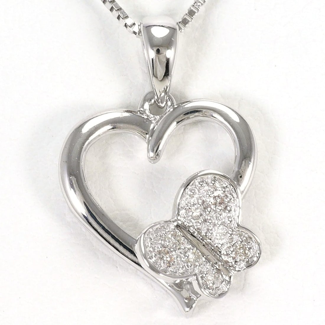 18K (18-karat white gold) necklace with 0.05ct diamond, total weight 2.5g, 40cm length, jewelry. (1 of 11)