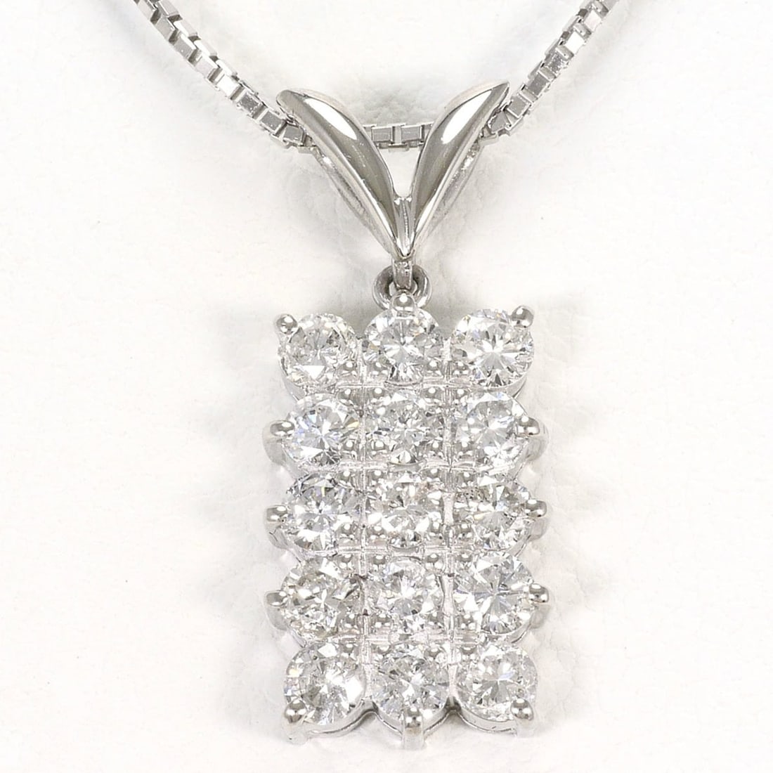 PT900 Platinum / PT850 Necklace with 1.01ct Diamond, Total Weight 6.2g, 40cm Length, Jewelry (1 of 10)