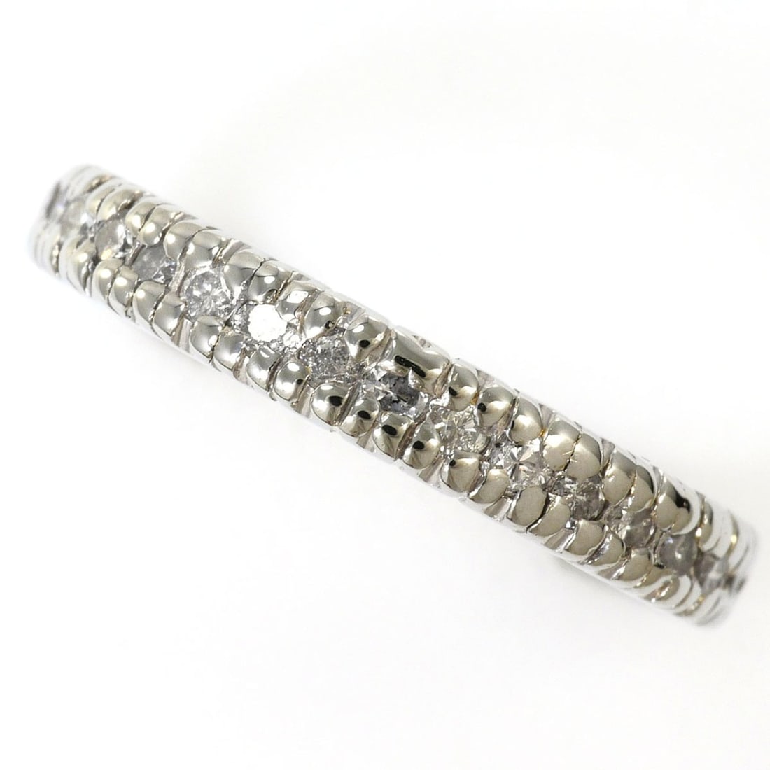 18K (18-karat white gold) ring with 0.28ct diamond, total weight 2.5g. Jewelry. (1 of 11)