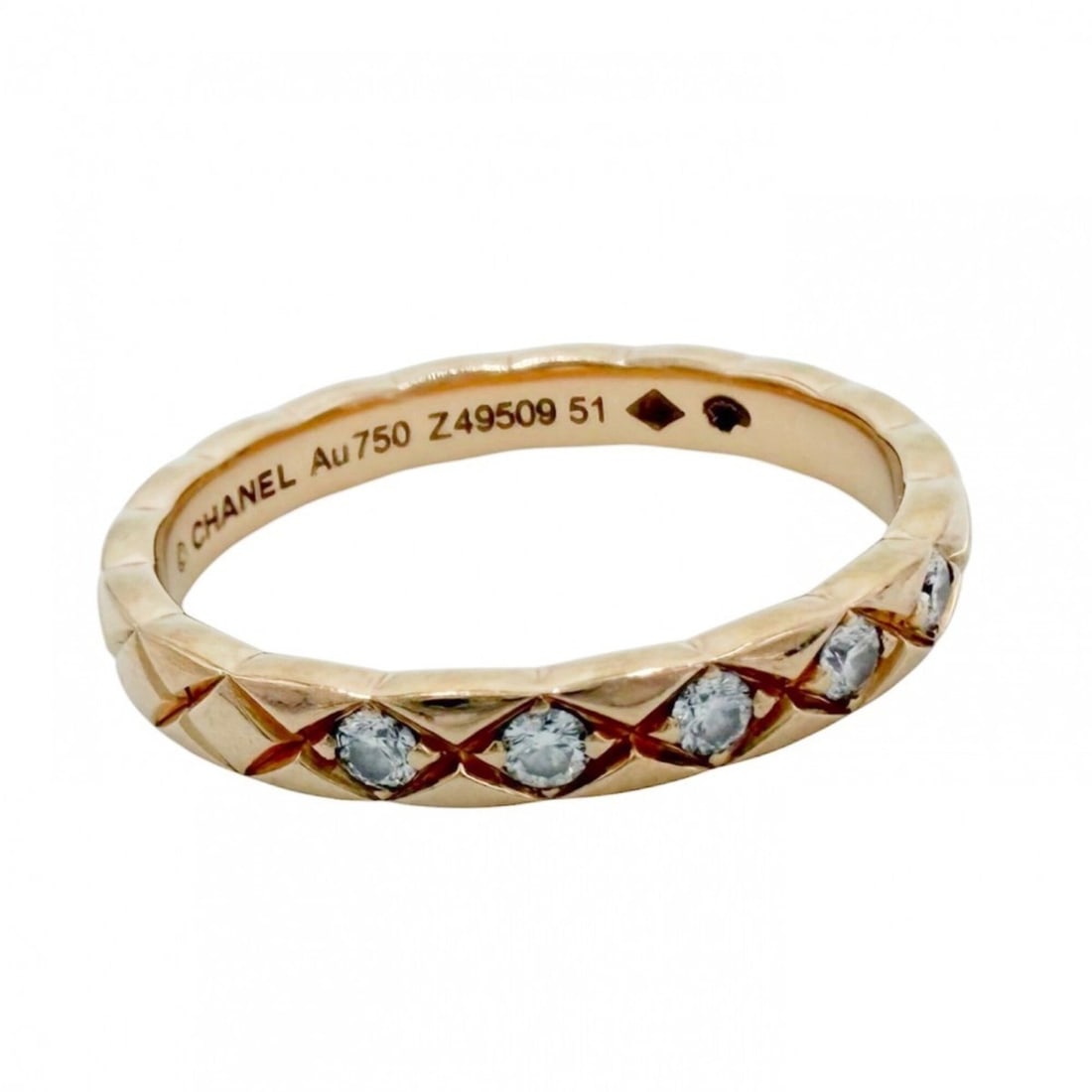 Chanel Women's Coco Crush Ring Mini 5P Diamond Jewelry Accessory 18K Pink Gold Au750 Size 51 CHANEL: --- Catalog ---Category: SizeWidth: 2mm / 0.08''Weight: 2.8g / 0.09oz.JP Size: 10.5US Size: 5.5Inner Diameter: 16.00mm / 0.63''Category: DesignType: Band ringStone: DiamondGender: WomenMaterial: Pink 