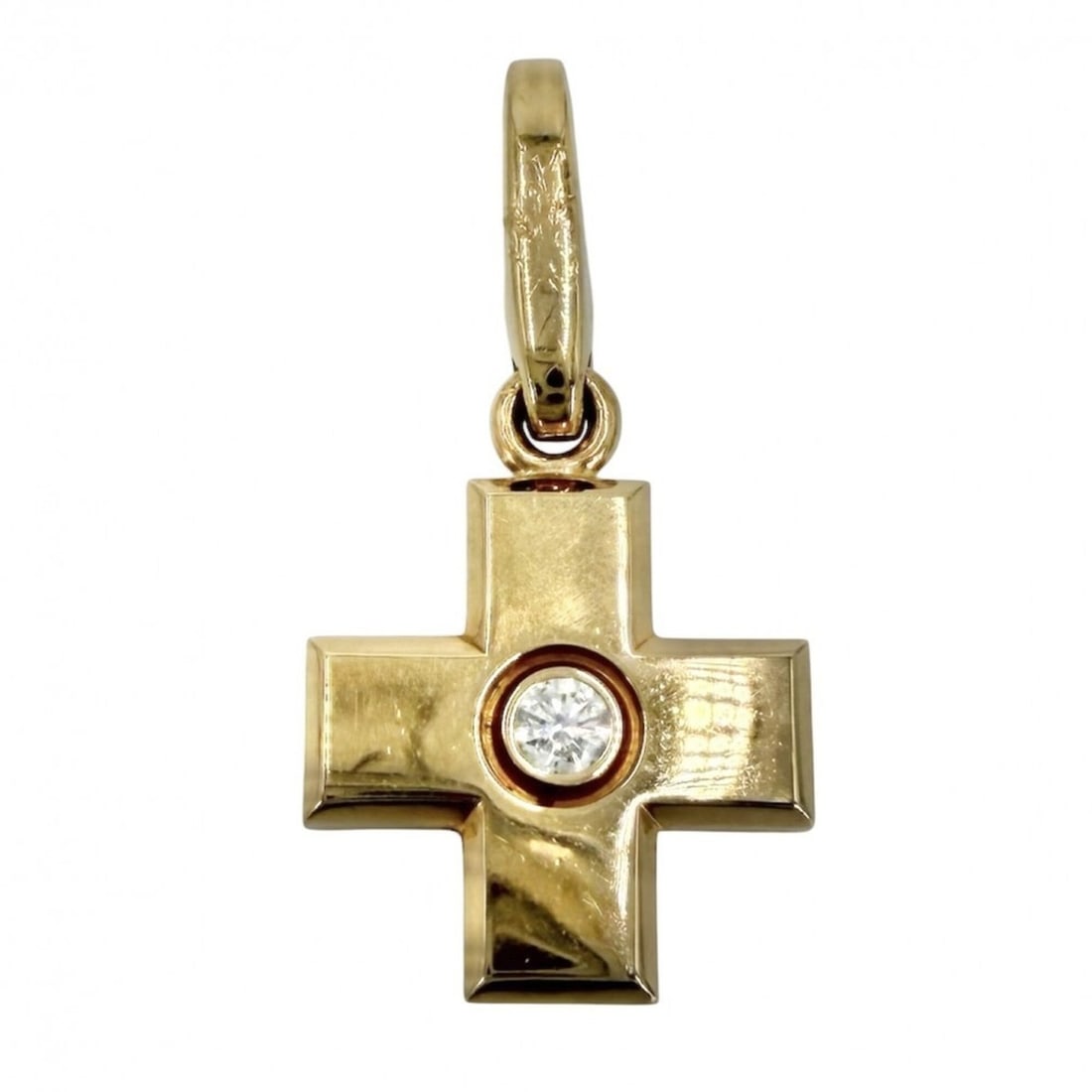 Cartier pendant top, women's cross charm, jewelry accessory, Au750 18k pink gold, approximately: --- Catalog ---Category: SizePendant Size: 13mm x 13mm / 0.51'' x 0.51''Category: DesignGender: WomenMaterial: Pink gold (18K)Necklace Type: PendantCategory: GeneralBrand: Cartier--- Item List ---Sect