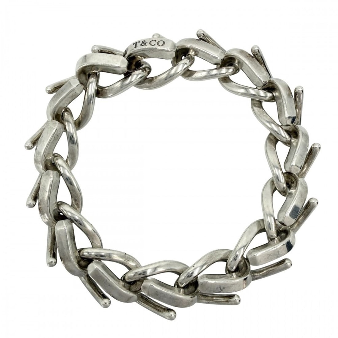 Tiffany & Co. Forge Large Link Bracelet for Women, Jewelry Accessory, Sterling Silver 925, Approx.: --- Catalog ---Category: SizeWidth: 1.2cm / 0.47''Length: 18cm / 7.08''Weight: 73g / 2.57oz.Category: DesignType: Charm braceletGender: WomenMaterial: Silver 925Category: GeneralBrand: Tiffany--- Item