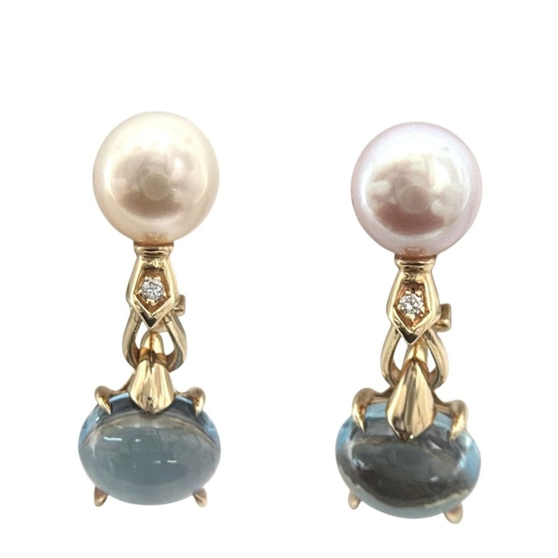 Bulgari Allegra Earrings for Women, 1P Diamond Swing, 18K Yellow Gold 750, Jewelry, Accessories,: --- Catalog ---Category: SizeSize (HxWxD): 30.00mm x 11.00mm x 9.00mm / 1.18'' x 0.43'' x 0.35''Category: DesignType: Stud earringsGender: WomenMaterial: Yellow gold (18K)Category: GeneralBrand: Bvlga