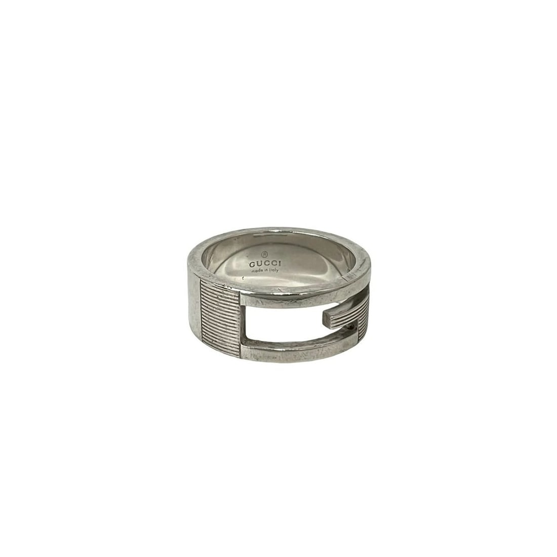 GUCCI G Logo Motif Sterling Silver 925 Ring, Men's Jewelry, Silver, Item No. 27723: --- Catalog ---Category: SizeJP Size: 13.5US Size: 6.5Category: DesignType: Band ringColor: SilverGender: MenMaterial: Silver 925Category: GeneralBrand: Gucci--- Item List ---Section: ConditionRanking