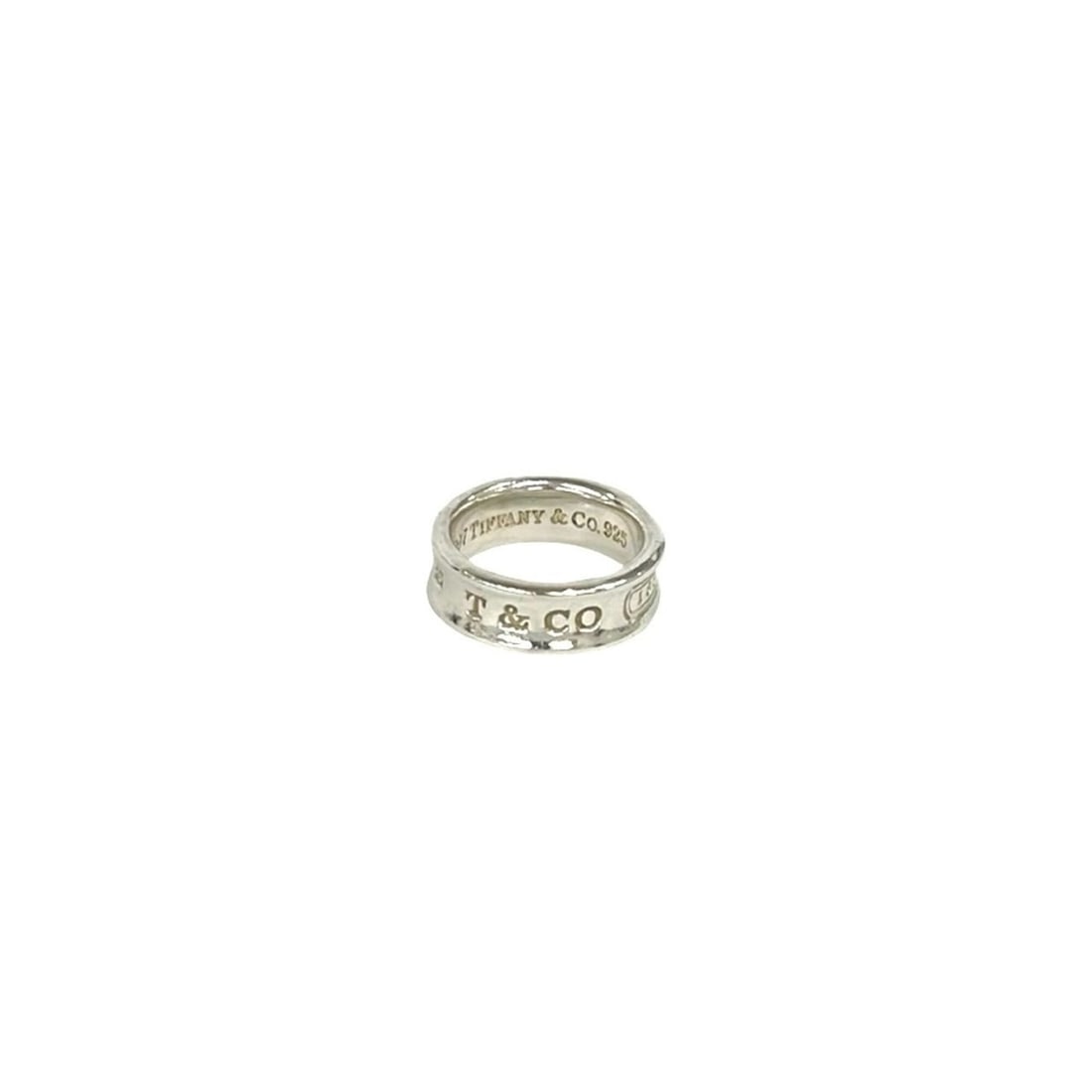 TIFFANY&Co. Tiffany Vintage Narrow Ring, Sterling Silver 925, Accessory, Jewelry, 79302: --- Catalog ---Category: SizeJP Size: 9US Size: 5Category: DesignType: Band ringColor: SilverGender: WomenMaterial: Silver 925Category: GeneralBrand: Tiffany--- Item List ---Section: ConditionRanking: