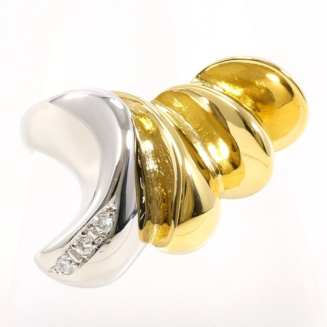 PT900 Platinum 18K Yellow Gold Ring with 0.04ct Diamond, Total Weight 7.0g - Jewelry: --- Catalog ---Category: SizeWidth: 17mm / 0.67''Weight: 7g / 0.24oz.JP Size: 13.5US Size: 6.5Category: DesignType: Band ringColor: Platinum, Yellow goldMetal: Gold, PlatinumStone: DiamondGender: Wome