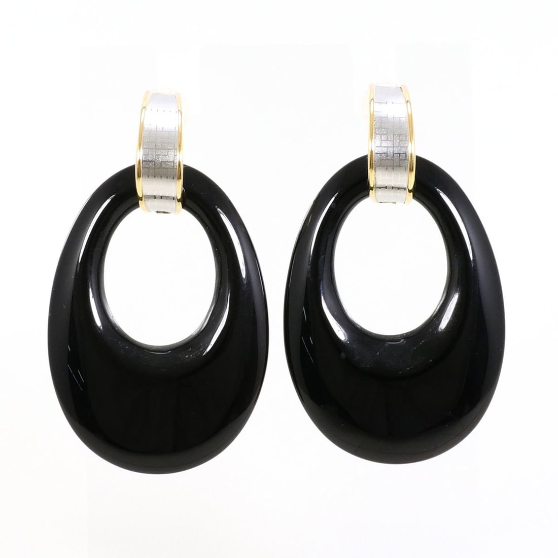 PT900 Platinum 18K Yellow Gold Earrings with Onyx, Total Weight 10.9g, Jewelry: --- Catalog ---Category: SizeWeight: 10.9g / 0.38oz.Category: DesignType: Drop earringsColor: Platinum, Yellow goldMetal: GoldStone: OnyxGender: WomenMaterial: Platinum 900, Yellow gold (18K)Metal Pur
