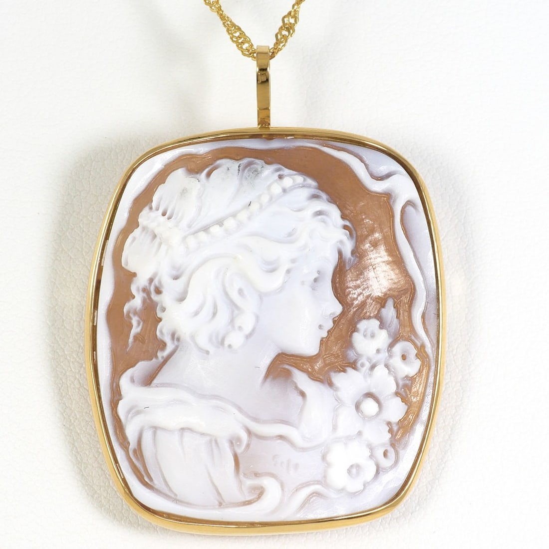 18K Yellow Gold Necklace Brooch with Shell Cameo, Approx. 42cm, Total Weight 8.3g, Jewelry (1 of 7)
