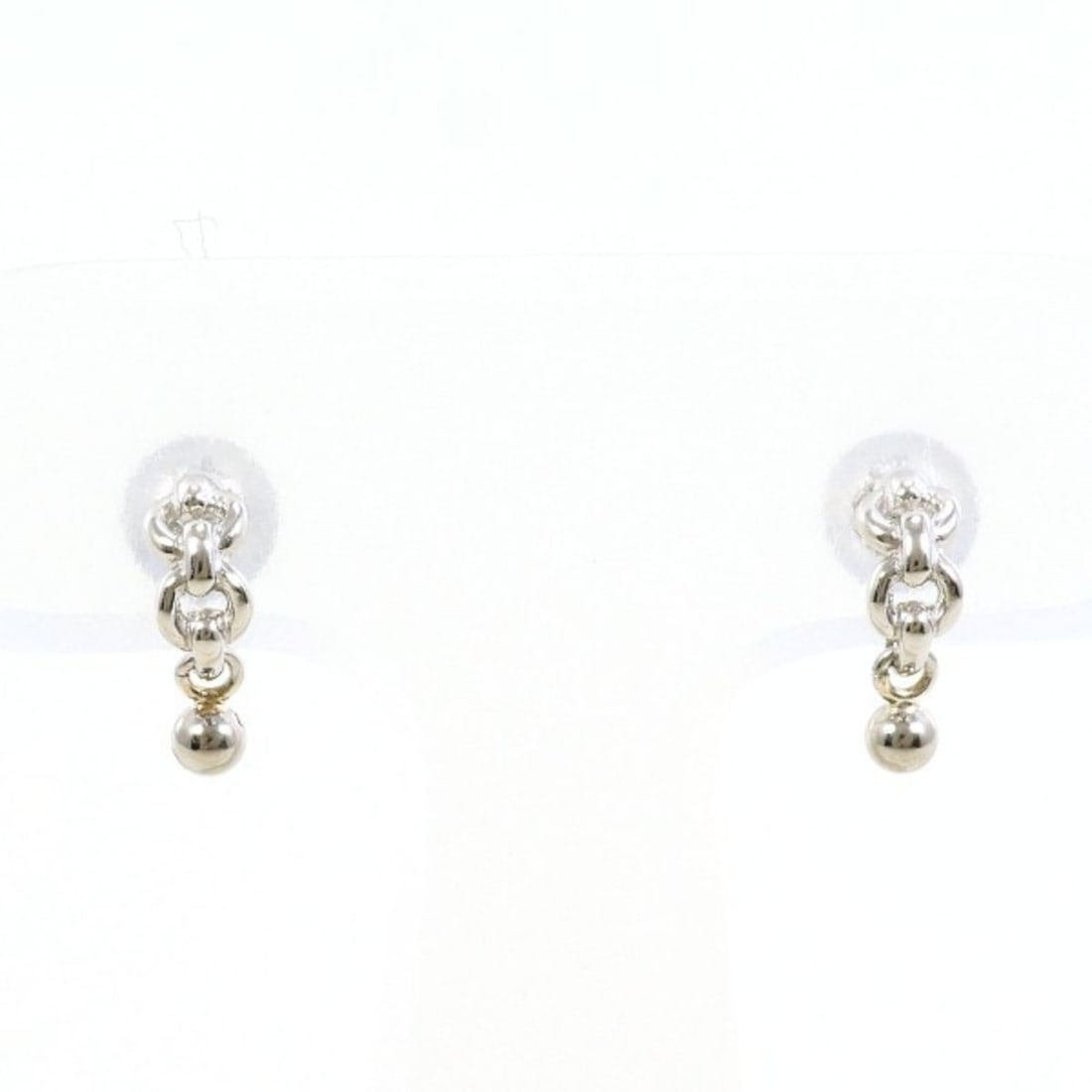 PT900 Platinum Earrings, Total Weight Approx. 0.8g, Jewelry, Used, Like New Condition: --- Catalog ---Category: SizeWeight: 0.8g / 0.02oz.Category: DesignType: Half hoop earringsColor: PlatinumMetal: PlatinumGender: WomenMaterial: Platinum 900Category: GeneralBrand: Unbranded--- Item Li