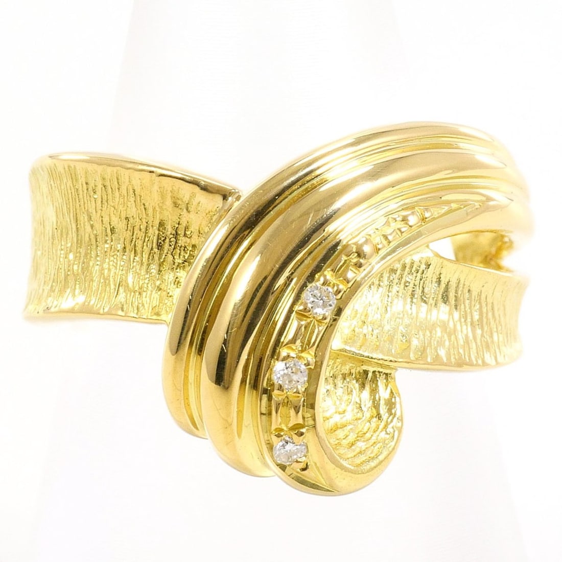 18K (18-karat) Yellow Gold Ring with 0.02ct Diamond, Total Weight 6.5g, Jewelry (1 of 15)