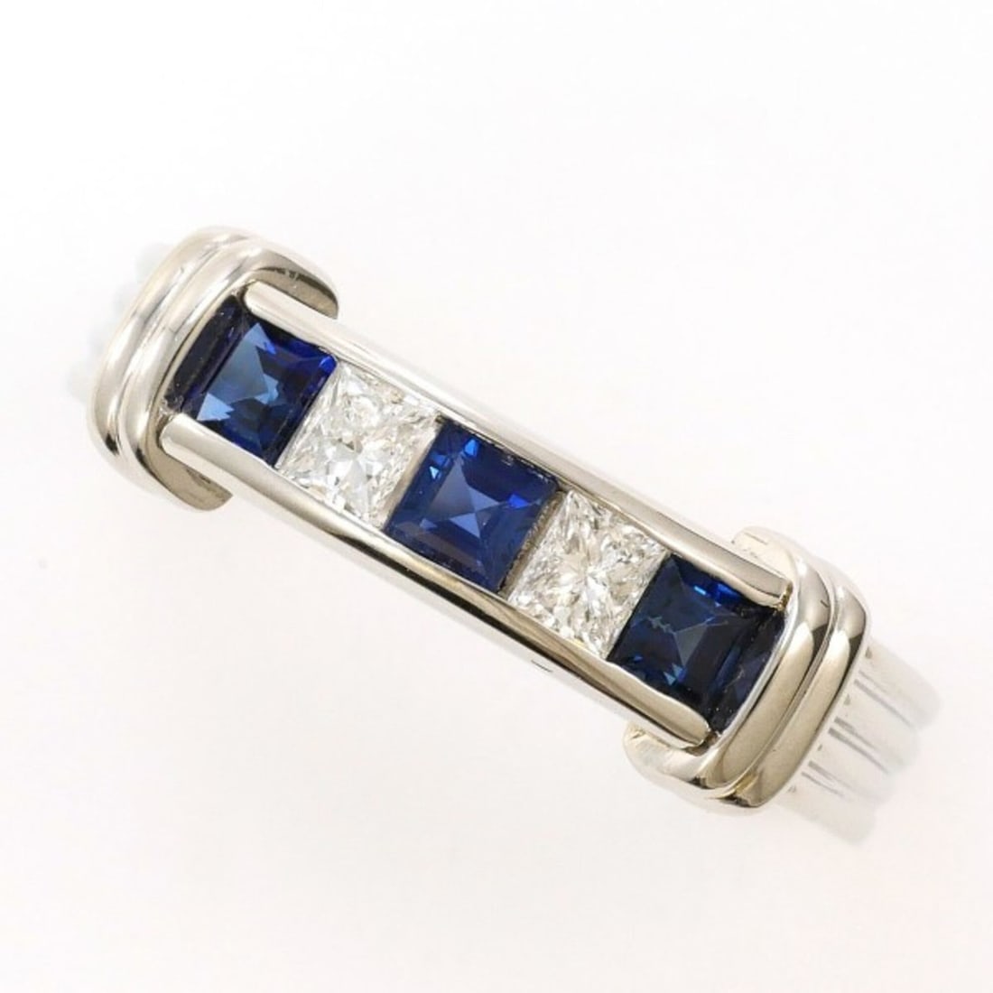PT900 Platinum Ring, 1 sapphire (0.41 carat), 0.20 diamond, with appraisal certificate. Total weight (1 of 11)