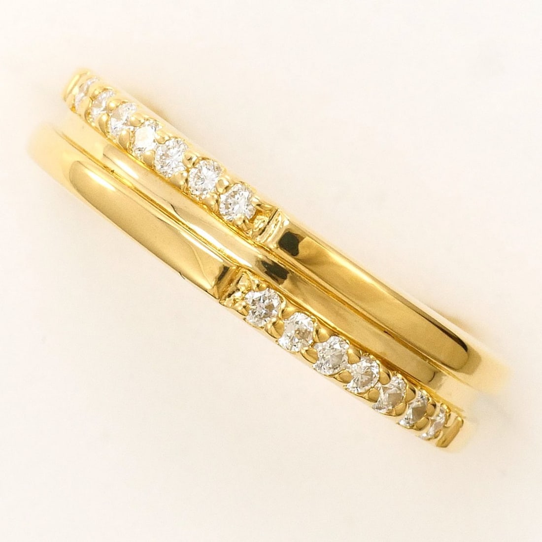 18K (18-karat) Yellow Gold Ring with 0.11ct Diamond, Certificate of Authenticity, Total Weight 3.7g, (1 of 17)