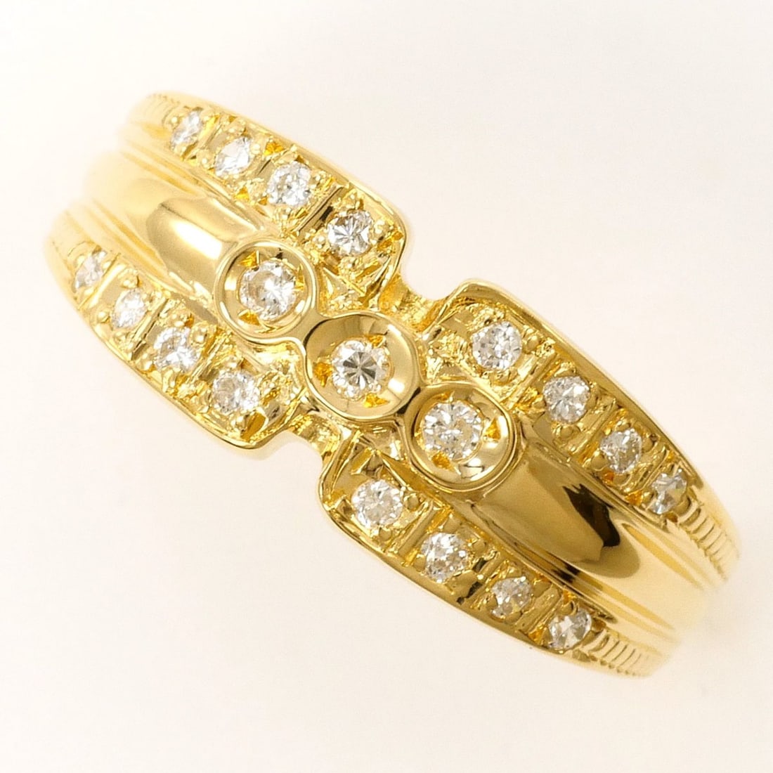 18K (18-karat) Yellow Gold Ring with 0.16ct Diamond, Certificate of Authenticity, Total Weight 3.6g,: --- Catalog ---Category: SizeWidth: 7mm / 0.28''Weight: 3.6g / 0.12oz.JP Size: 12.5US Size: 6.5Category: DesignType: Band ringColor: Yellow goldMetal: GoldStone: DiamondGender: WomenMaterial: Yellow g
