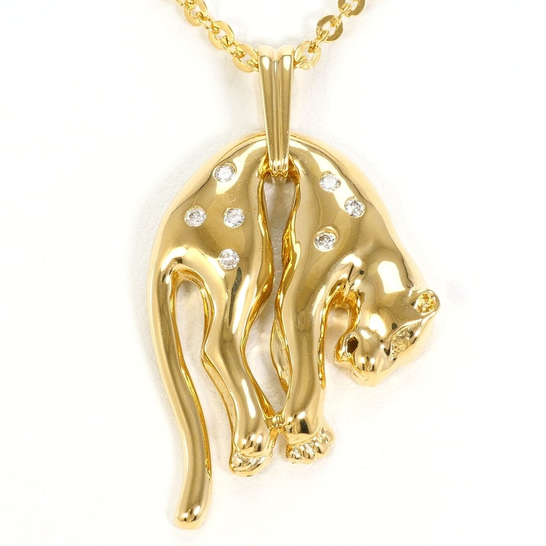 18K (18-karat) Yellow Gold Necklace with Diamond (no carat marking), Certificate of Authenticity,: --- Catalog ---Category: SizeWeight: 7.7g / 0.27oz.Pendant Size: 33mm x 22mm / 1.29'' x 0.86''Neck Circumference: 35 cm / 13.77''Category: DesignColor: Yellow goldMetal: GoldStone: DiamondGender: Wome