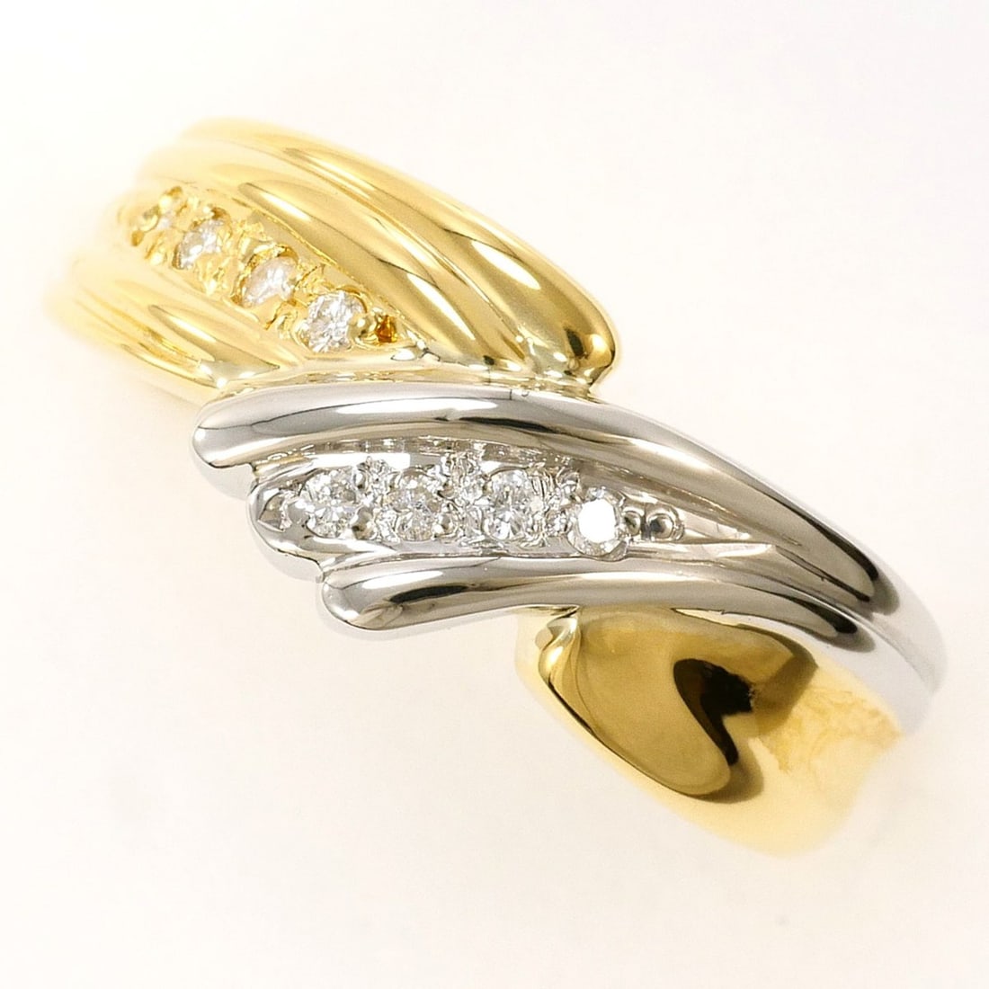 PT850 Platinum 18K YG Yellow Gold Ring with 0.06ct Diamond, Certificate of Authenticity, Total: --- Catalog ---Category: SizeWeight: 4.2g / 0.14oz.JP Size: 10US Size: 5.5Category: DesignType: Band ringColor: Platinum, Yellow goldMetal: Gold, PlatinumStone: DiamondGender: WomenMaterial: Platinum 