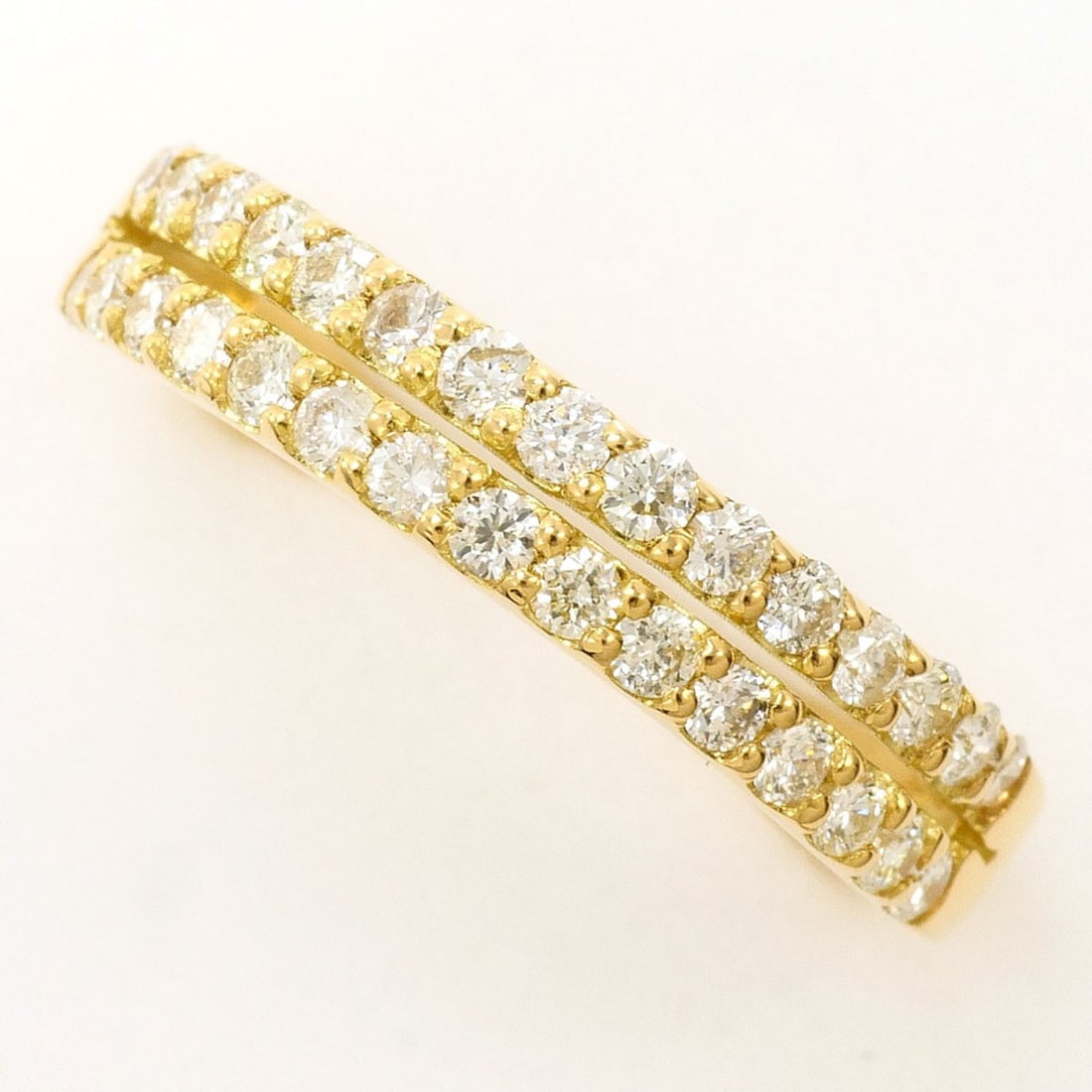 18K (18-karat) Yellow Gold Ring with 0.50ct Diamond, Certificate of Authenticity, Total Weight 2.4g,: --- Catalog ---Category: SizeWidth: 4mm / 0.16''Weight: 2.4g / 0.08oz.JP Size: 11US Size: 6Category: DesignType: Band ringColor: Yellow goldMetal: GoldStone: DiamondGender: WomenMaterial: Yellow gold 