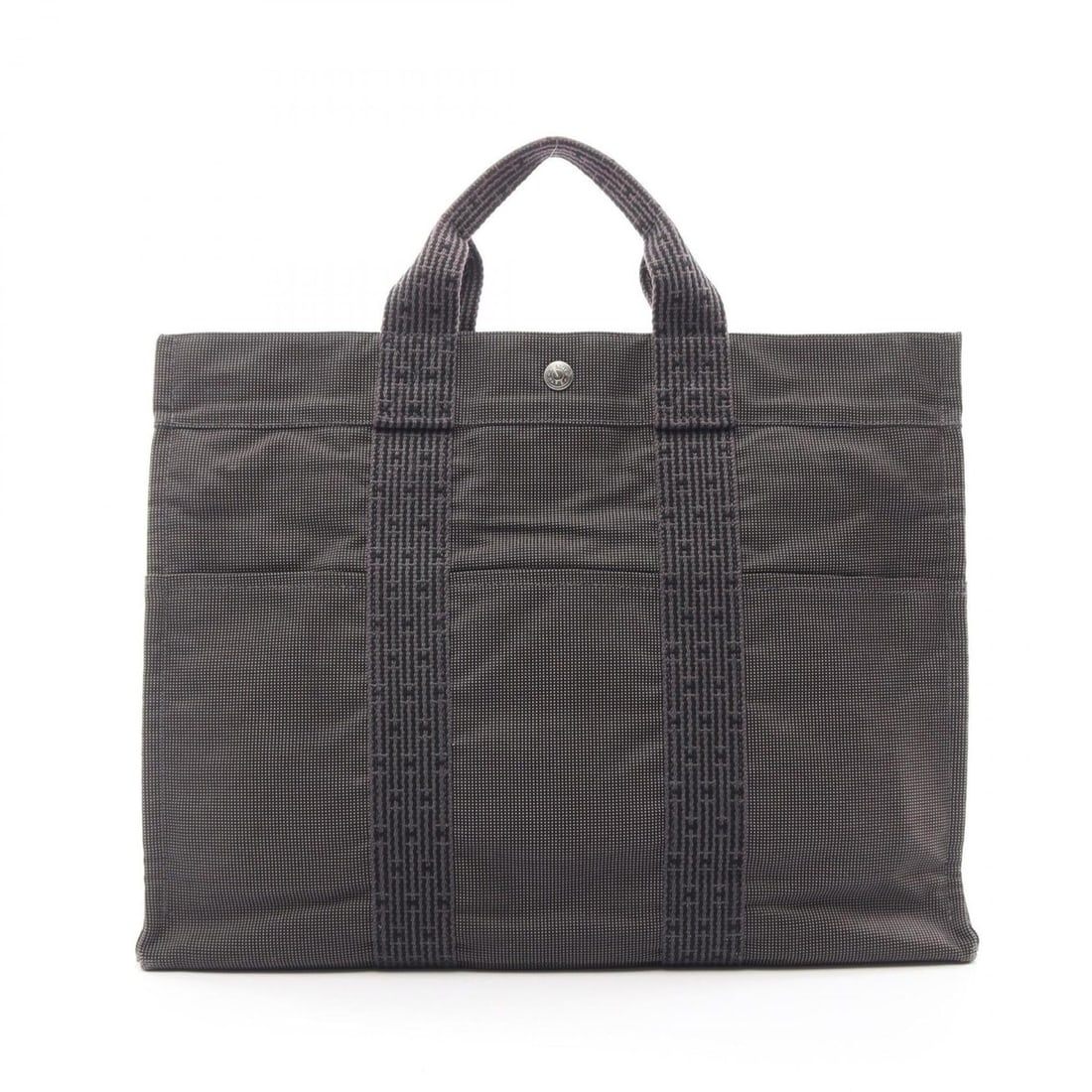 Hermes Herline MM Tote Bag/Handbag, Nylon Canvas, Men's/Women's, Gray: --- Catalog ---Category: SizeSize (HxWxD): 32cm x 42cm x 11cm / 12.59'' x 16.53'' x 4.33''Category: DesignType: Handbag, Tote bagColor: GrayGender: Men,WomenMaterial: Nylon canvas Category: GeneralBra