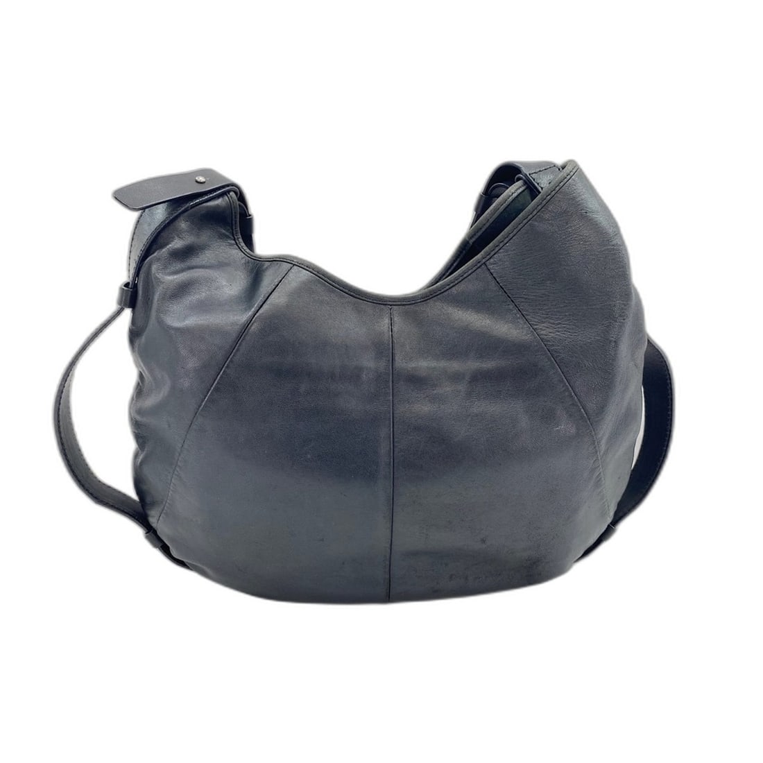 Yves Saint Laurent Saint Laurent Paris Mombasa Rive Gauche Shoulder Bag, Black: --- Catalog ---Category: SizeSize (HxWxD): 23.5cm x 32cm x 2.5cm / 9.25'' x 12.59'' x 0.98''Category: DesignType: Shoulder bagColor: BlackGender: WomenCategory: GeneralBrand: Yves Saint Laurent--- Ite