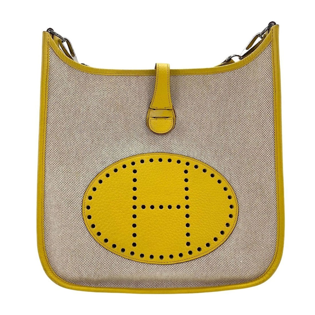 Hermes Evelyne Shoulder Bag, Yellow: --- Catalog ---Category: SizeSize (HxWxD): 27cm x 29cm x 7cm / 10.62'' x 11.41'' x 2.75''Category: DesignType: Shoulder bagColor: YellowGender: WomenCategory: GeneralBrand: Hermes--- Item List ---Sect
