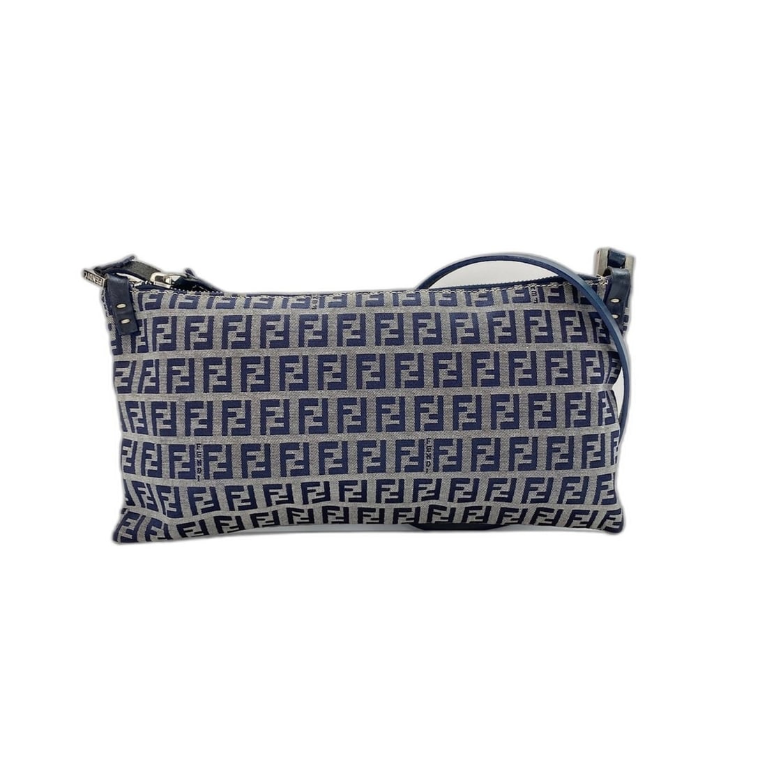 Fendi shoulder bag, navy: --- Catalog ---Category: SizeSize (HxWxD): 14cm x 28cm x 5.00mm / 5.51'' x 11.02'' x 0.19''Category: DesignType: Shoulder bagColor: NavyGender: WomenCategory: GeneralBrand: Fendi--- Item List
