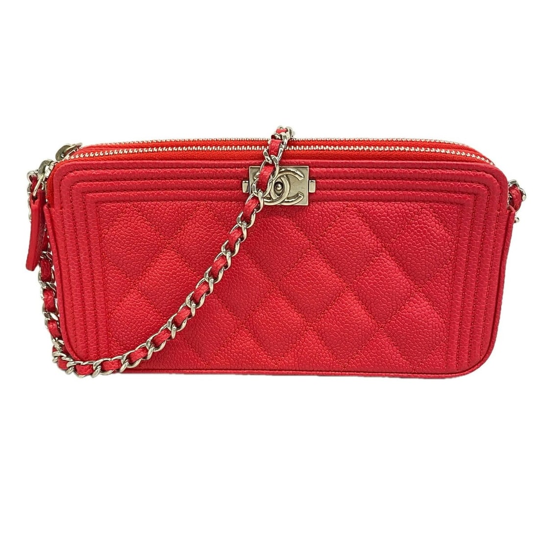 Chanel Boy Chain Shoulder Bag, Matelassé Caviar Leather, Red, Women's, P3407354: --- Catalog ---Category: SizeSize (HxWxD): 9.5cm x 18.5cm x 3cm / 3.74'' x 7.28'' x 1.18''Category: DesignType: Shoulder bagColor: Red colorGender: WomenMaterial: Grained Calfskin Hardware Color: Silv