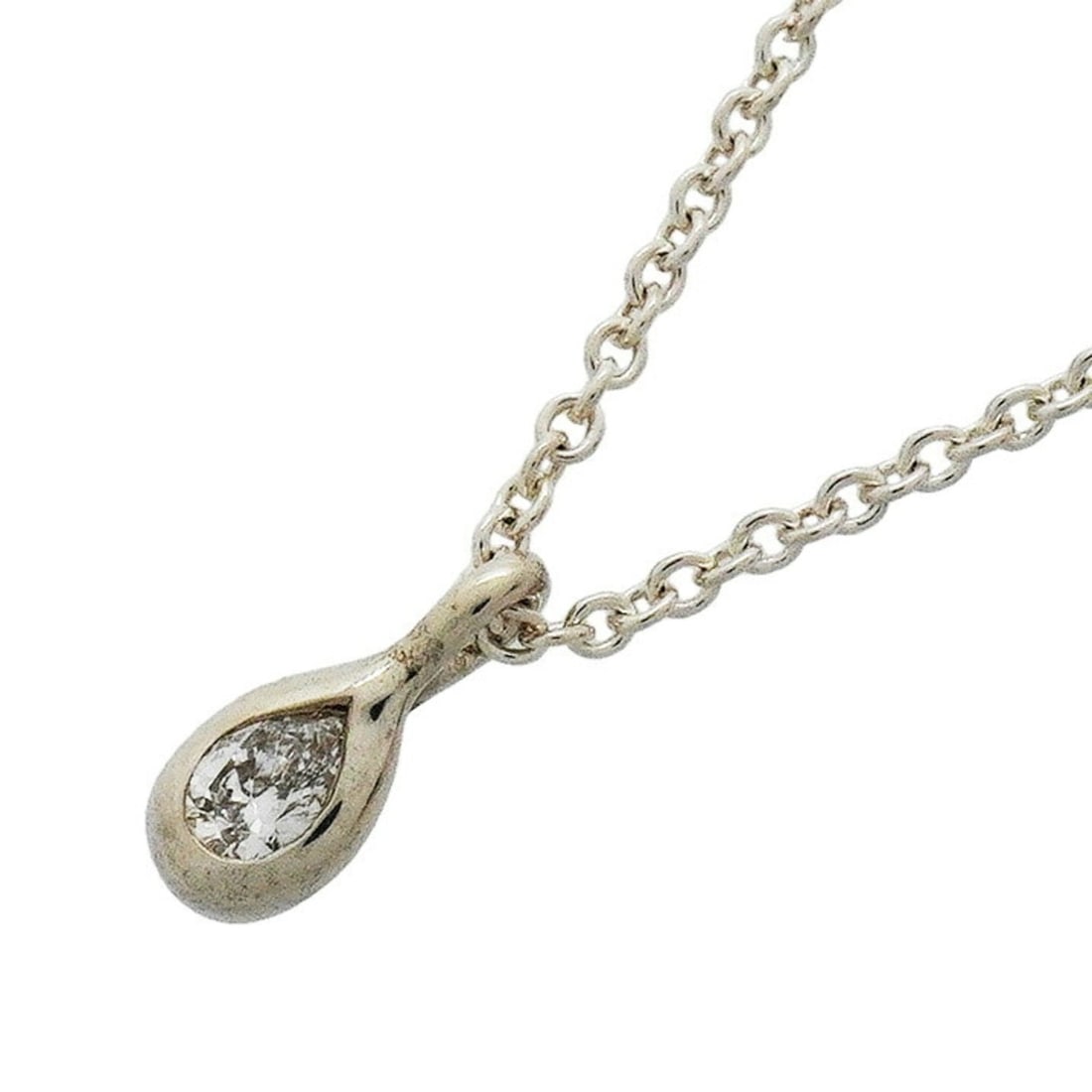Tiffany & Co. By the Yard Shape Necklace, 1PD (Diamond), Sterling Silver 925, Women's: --- Catalog ---Category: SizePendant Size: 8.3mm x 3.4mm / 0.32'' x 0.13''Neck Circumference: 41 cm / 16.14''Category: DesignStone: DiamondGender: WomenMaterial: Silver 925Necklace Type: NecklaceCateg