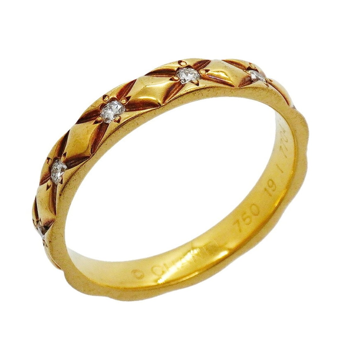 Chanel Matelassé Ring, 18K Yellow Gold, Diamond, Size #58, Men's: --- Catalog ---Category: SizeUS Size: 9Brand Size: 58Category: DesignType: Band ringStone: DiamondGender: MenMaterial: Yellow gold (18K)Category: GeneralBrand: Chanel--- Item List ---Section: Conditio