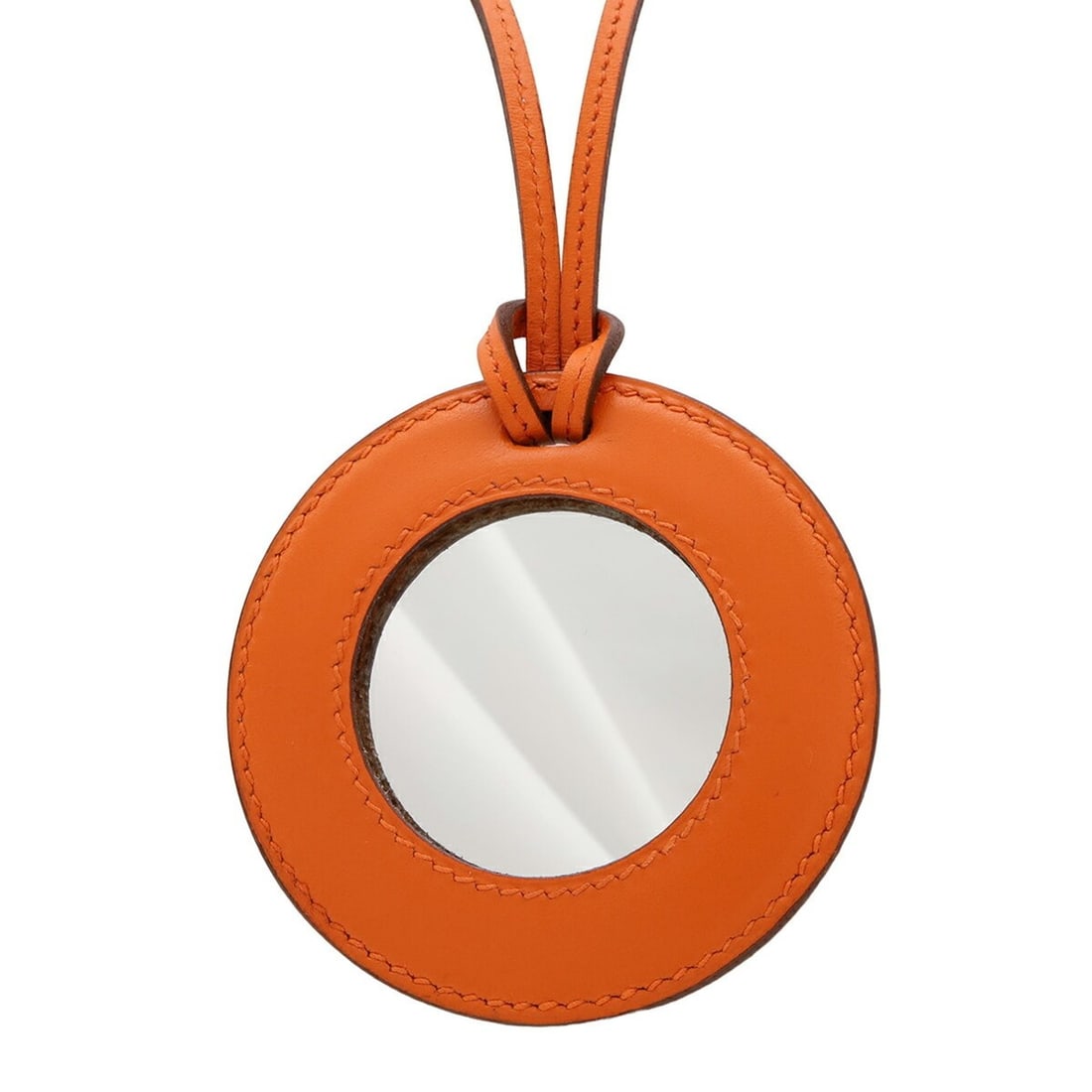 HERMES Hermes Magnifying Glass Necklace Pendant Circle Round Leather Orange: --- Catalog ---Category: SizePendant Size: 77mm x 77mm / 3.03'' x 3.03''Neck Circumference: 88 cm / 34.64''Category: DesignColor: OrangeGender: Men,WomenMaterial: LeatherNecklace Type: NecklaceCategor