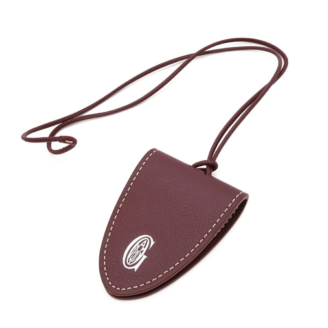 GOYARD Goyard Black Universal Handbag Clip Charm, Chevroche Calfskin Leather, Bordeaux: --- Catalog ---Category: SizeChain Length: 600.00mm / 23.62''Size (HxWxD): 78.00mm x 56.00mm / 3.07'' x 2.20''Category: DesignType: Handbag charmColor: BordeauxGender: Men,WomenMaterial: LeatherLeathe