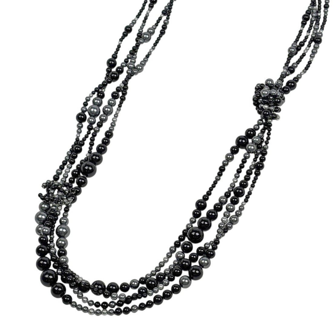 Chanel necklace, Coco Mark design, 4 strands, faux pearls, metal, black, silver, women's.: --- Catalog ---Category: SizeNeck Circumference: 90 cm / 35.43''Category: DesignColor: Black, SilverGender: WomenMaterial: MetalNecklace Type: NecklaceCategory: GeneralBrand: Chanel--- Item List ---Se