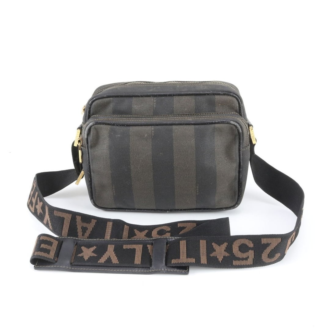 Fendi Pequin Leather Shoulder Bag, Handbag, Tote Fashionable Brown, Women's: --- Catalog ---Category: SizeSize (HxWxD): 16cm x 22cm x 7cm / 6.29'' x 8.66'' x 2.75''Category: DesignType: Handbag, Shoulder bag, Tote bagColor: BrownGender: WomenMaterial: Leather , Canvas Category